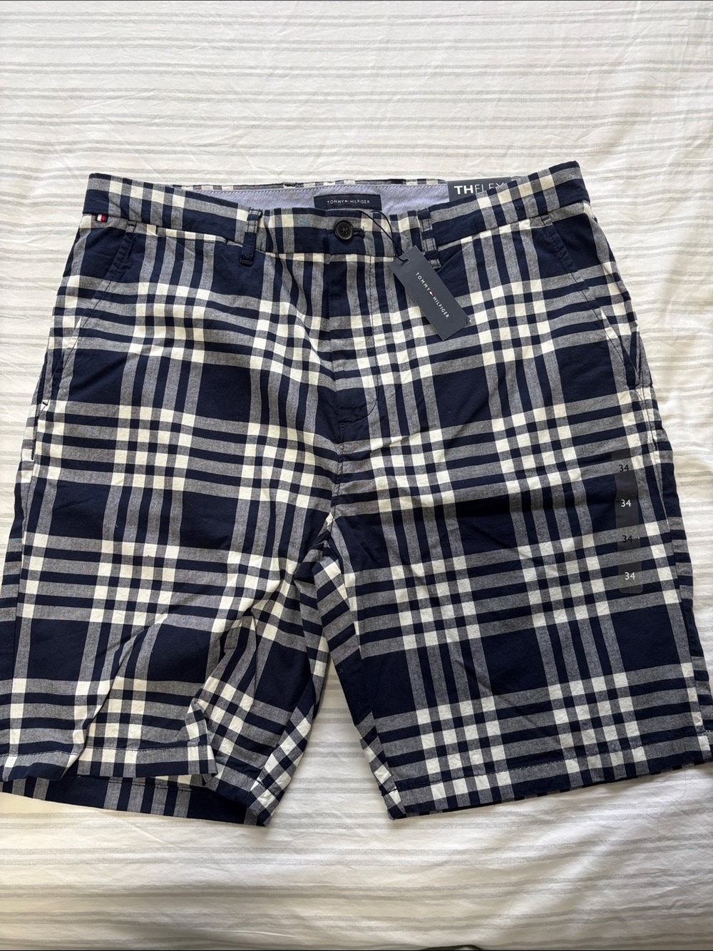 Men's Tommy hilfigher navy blue and white plaid shorts brand new size 34